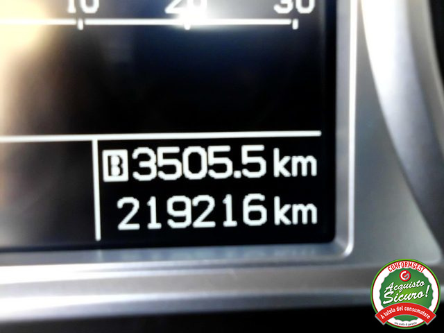 SUZUKI Vitara usata, con Servosterzo