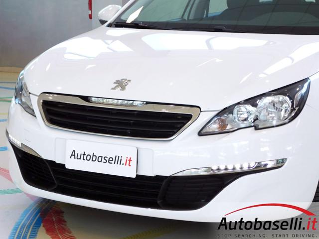 PEUGEOT 308 usata, con Luci diurne