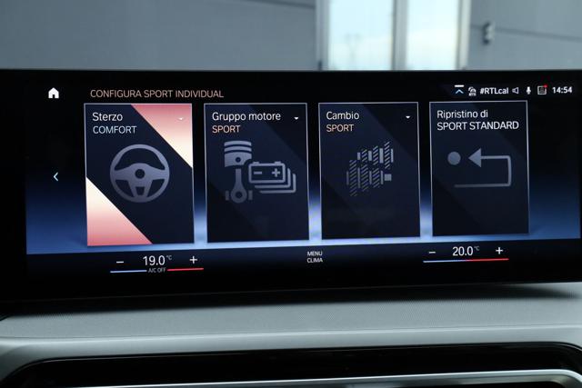 BMW 320 usata, con Telecamera per parcheggio assistito