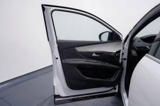 PEUGEOT 5008 usata, con Climatizzatore