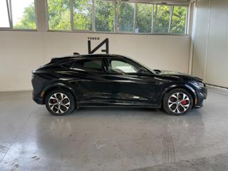 FORD Mustang Mach-E usata, con Autoradio