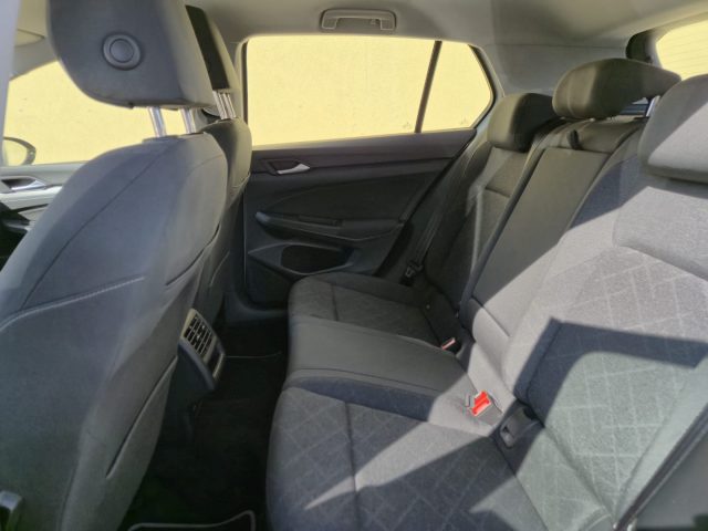 VOLKSWAGEN Golf usata, con Controllo automatico clima