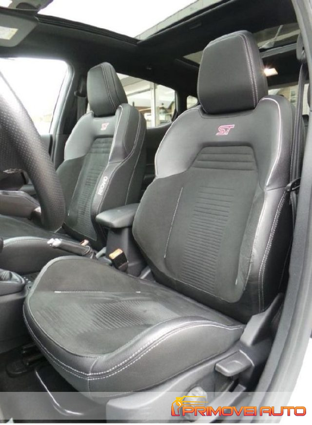 FORD Fiesta usata, con Airbag