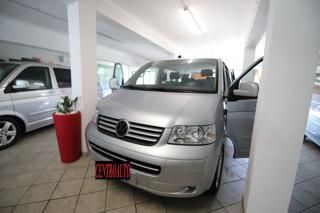VOLKSWAGEN Multivan usata, con Sensori di parcheggio anteriori