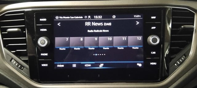 VOLKSWAGEN T-Roc usata, con Autoradio digitale