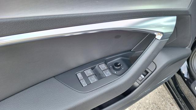 AUDI A6 usata, con Park Distance Control