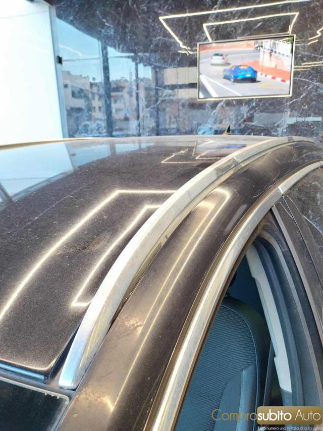 OPEL Insignia usata, con Bluetooth