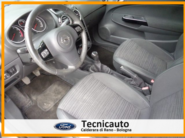 OPEL Corsa usata, con Servosterzo