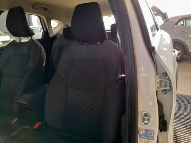 RENAULT Captur usata, con ESP