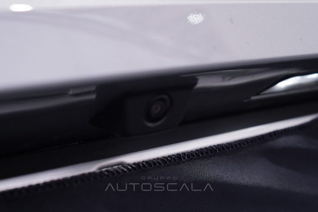 PORSCHE 992 usata, con Apple CarPlay
