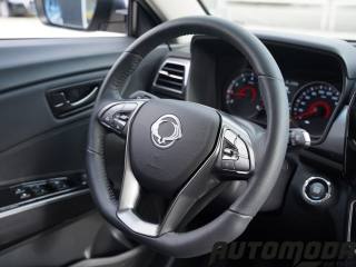 SSANGYONG Tivoli usata, con Autoradio digitale