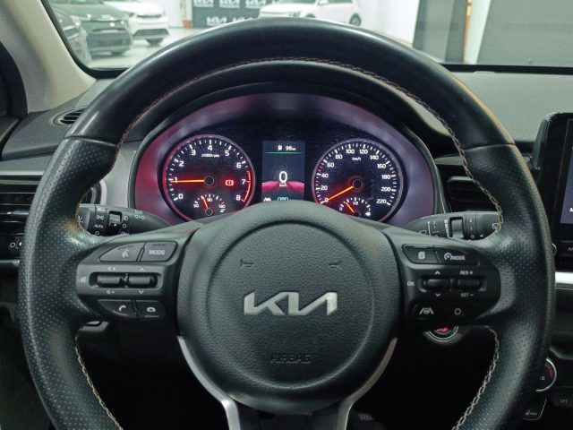 KIA Stonic usata, con Bluetooth