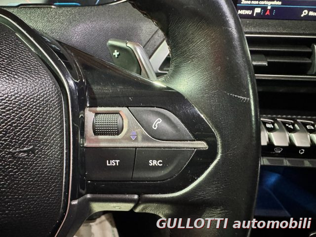 PEUGEOT 3008 usata, con USB