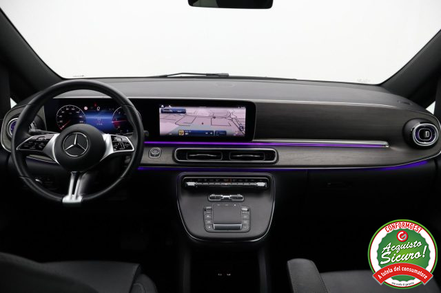 MERCEDES-BENZ V 250 usata, con Volante in pelle