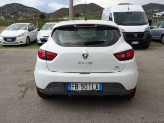 RENAULT Clio usata, con Alzacristalli elettrici