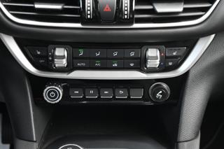 FOTON Tunland G7 usata, con Park Distance Control