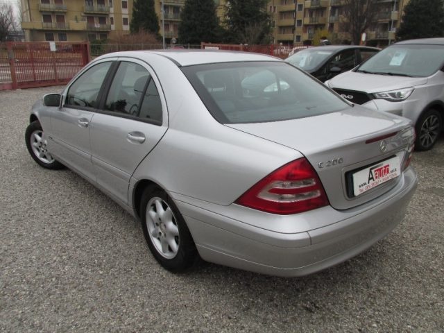 MERCEDES-BENZ C 200 usata 77