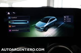 MERCEDES-BENZ GLA 180 usata, con Sedili riscaldati