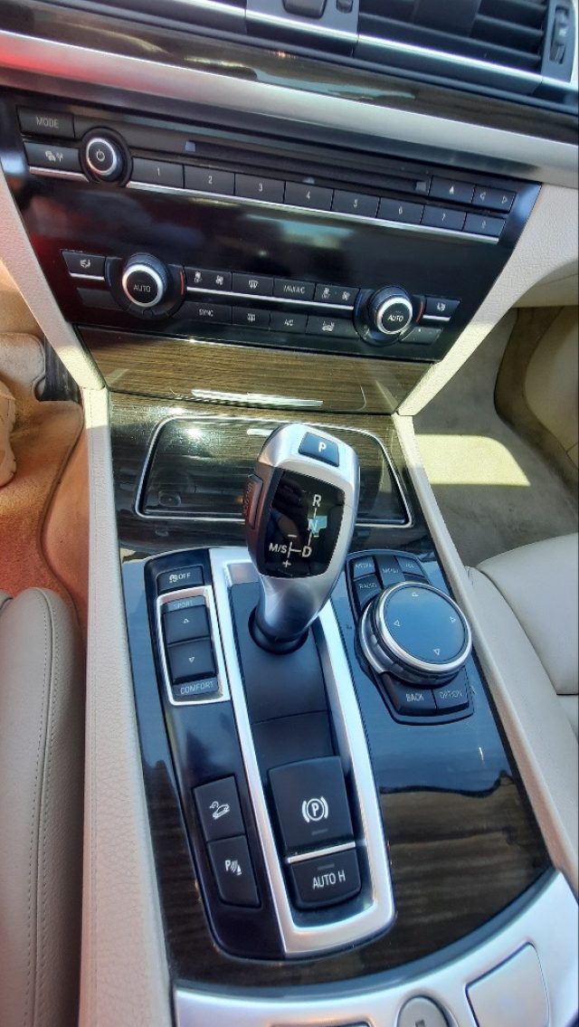 BMW 730 usata, con Fari Xenon