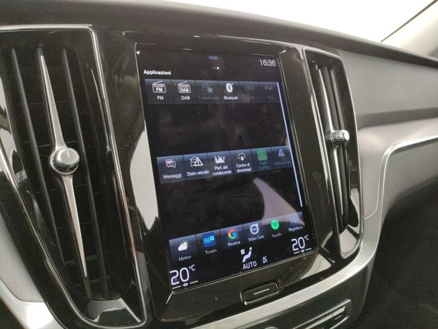 VOLVO V60 usata, con Touch screen