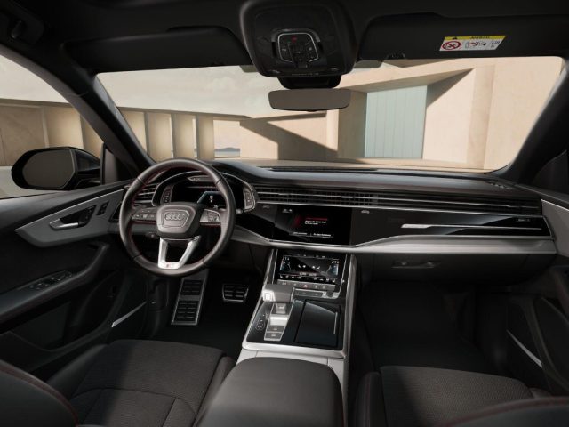 AUDI Q8 usata, con Controllo trazione