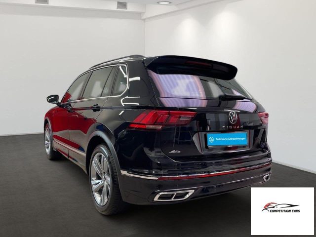 VOLKSWAGEN Tiguan usata, con Autoradio