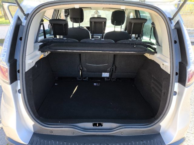 RENAULT Scenic usata 12