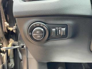 JEEP Compass usata, con Sedile posteriore sdoppiato