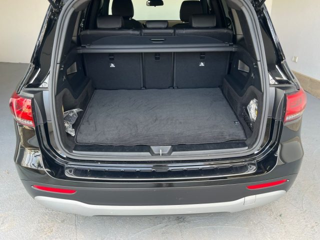 MERCEDES-BENZ GLB 200 usata, con Riconoscimento dei segnali stradali