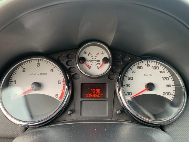 PEUGEOT 207 usata, con ESP