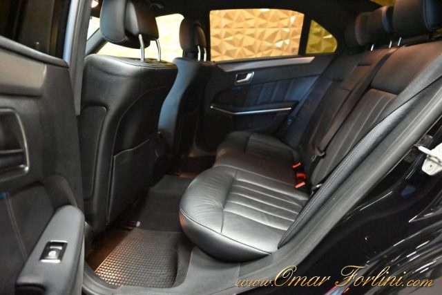 MERCEDES-BENZ E 300 usata 145