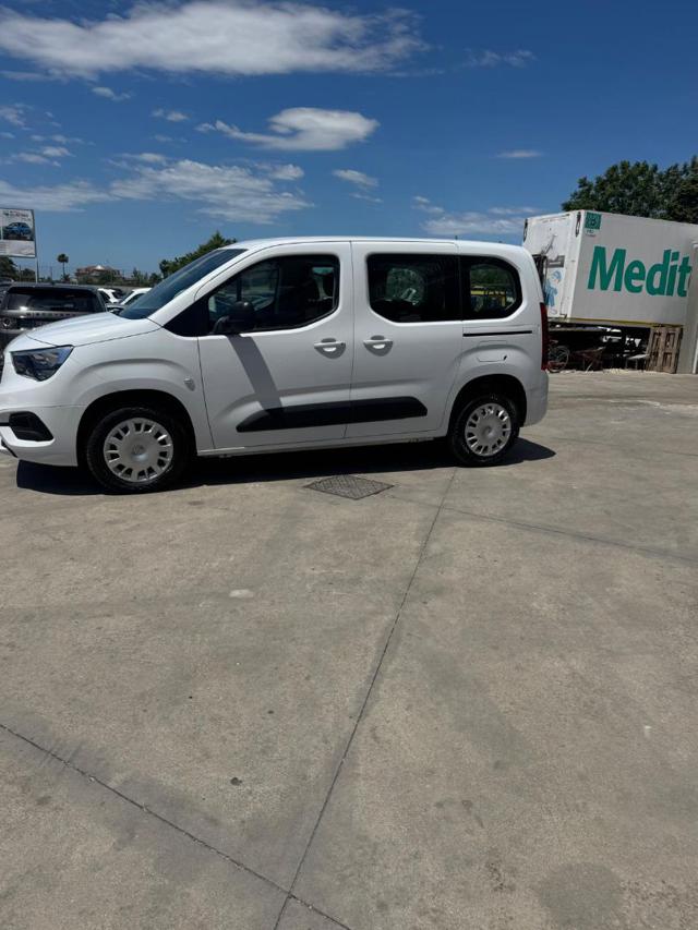 OPEL Combo Life usata, con Airbag