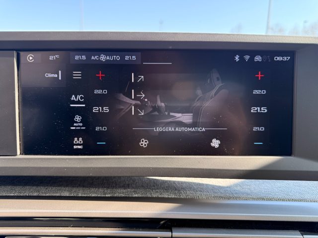 PEUGEOT 3008 usata, con Park Distance Control