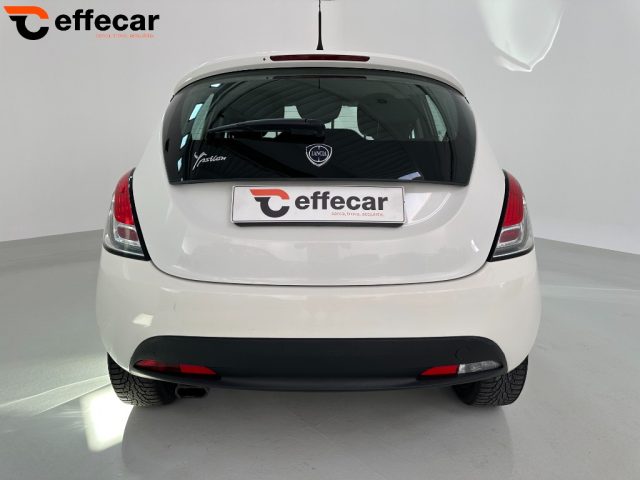 LANCIA Ypsilon usata, con Autoradio