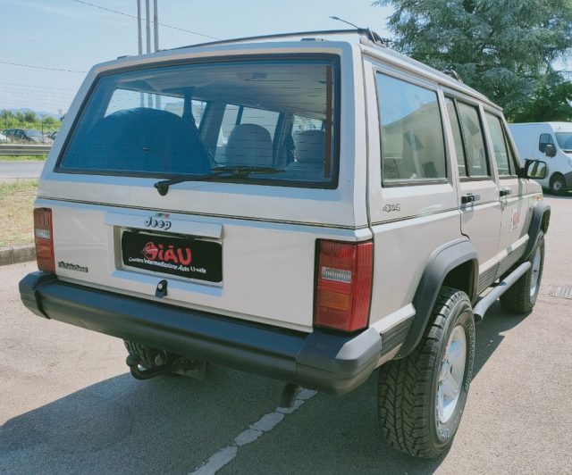 JEEP Cherokee usata, con Servosterzo