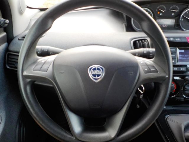 LANCIA Ypsilon usata, con Bluetooth