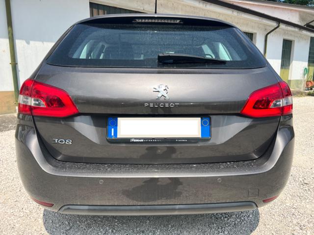 PEUGEOT 308 usata, con Alzacristalli elettrici