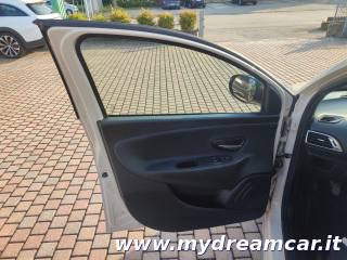 LANCIA Ypsilon usata 28