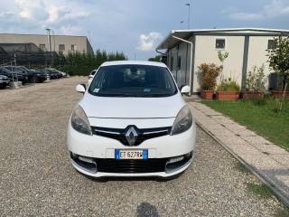 RENAULT Scenic usata, con Airbag