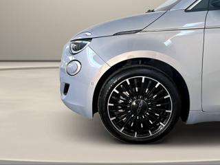 FIAT 500e usata, con Sensore di luce