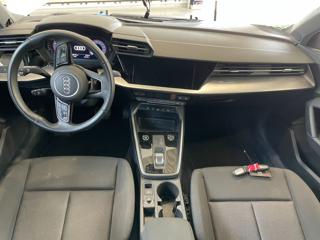 AUDI A3 usata, con Park Distance Control