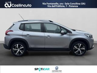 PEUGEOT 2008 usata, con Autoradio