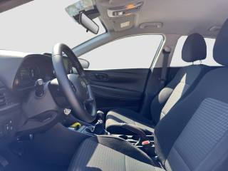 HYUNDAI i20 usata 8