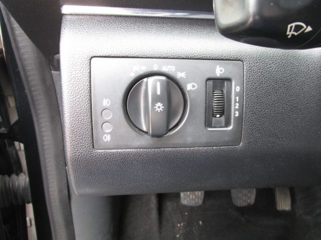 MERCEDES-BENZ B 180 usata, con Kit antipanne