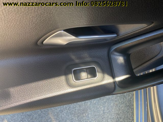 MERCEDES-BENZ A 180 usata, con Vetri oscurati