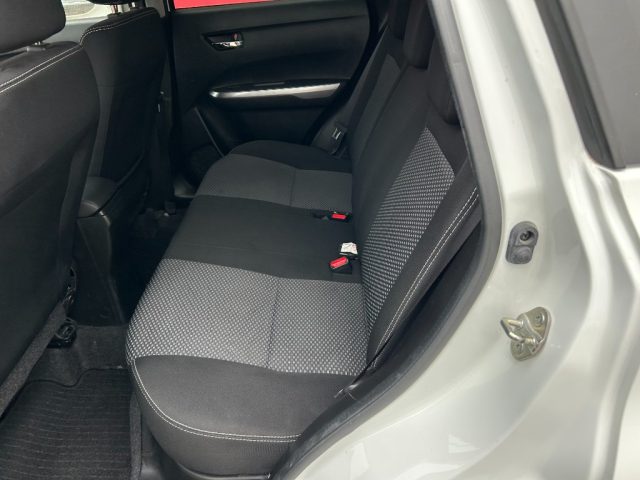 SUZUKI Vitara usata, con Autoradio