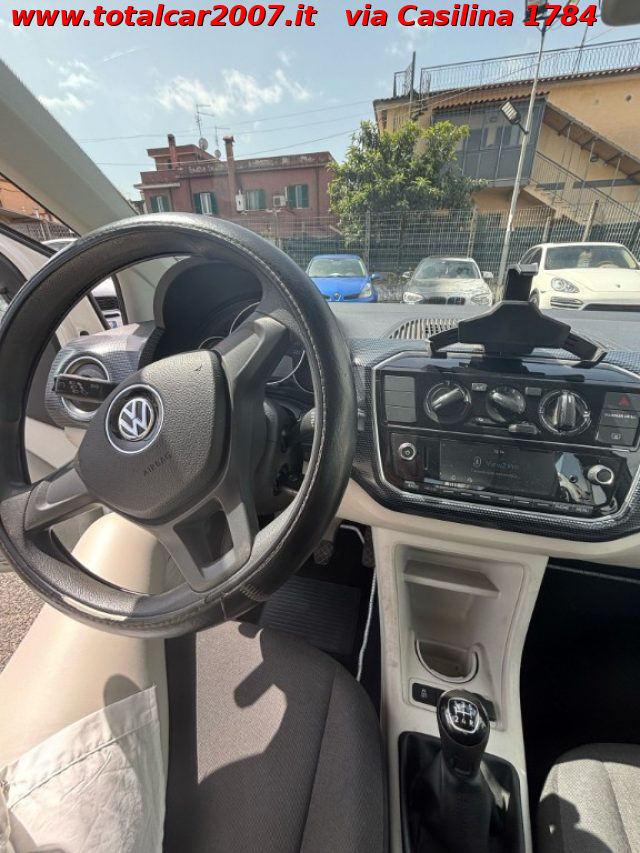 VOLKSWAGEN up! usata, con Sensori di parcheggio posteriori