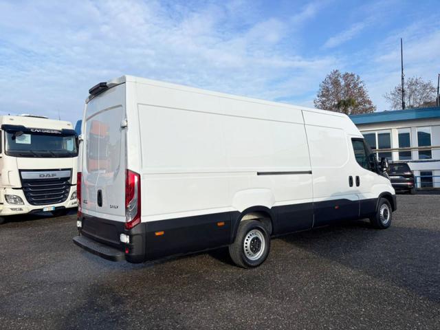 IVECO Daily usata, con Autoradio