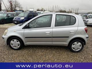 TOYOTA Yaris usata, con Autoradio