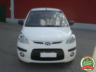 HYUNDAI i10 usata, con Airbag laterali